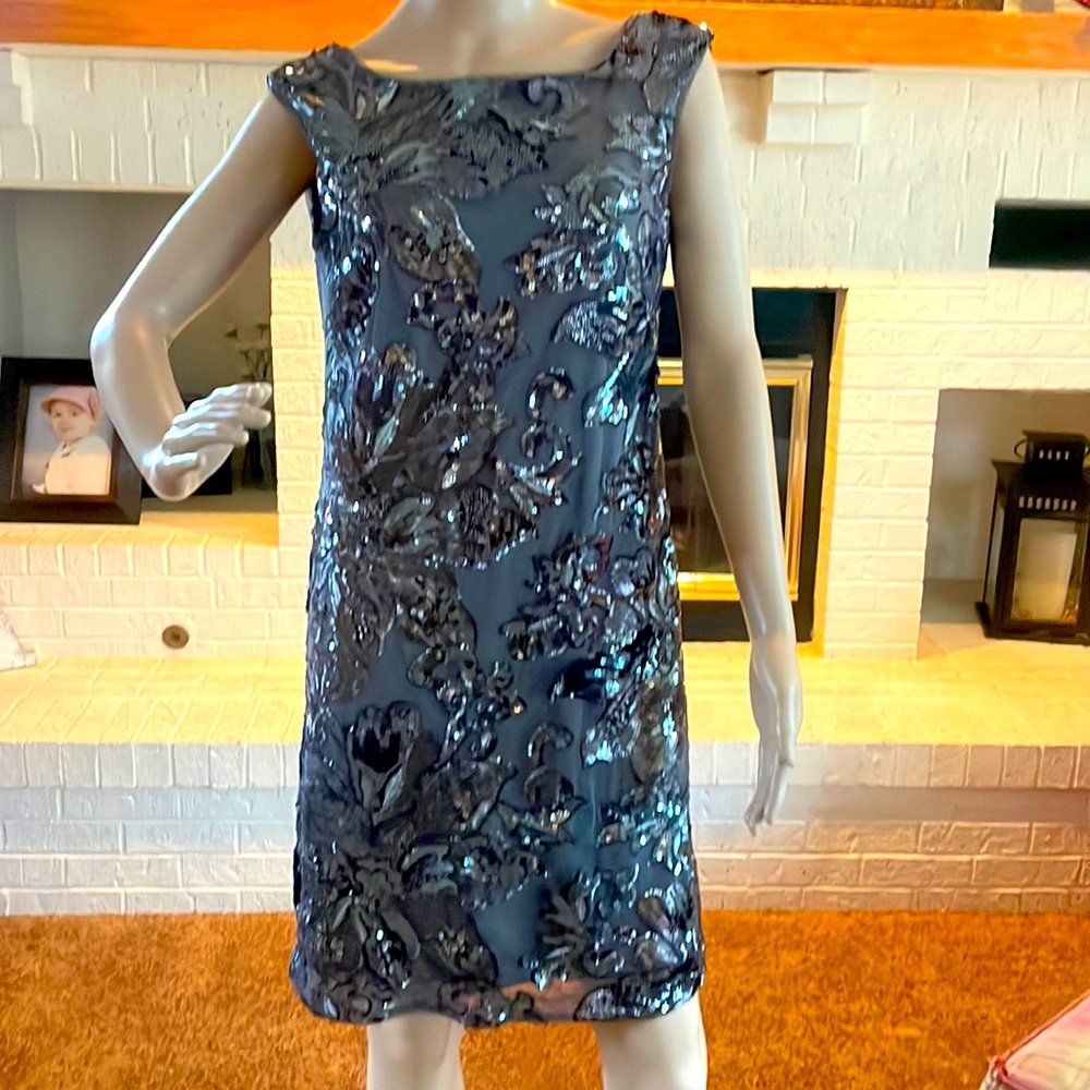 Beautiful holiday dress! White House Black Market brand new with tags size 6.
